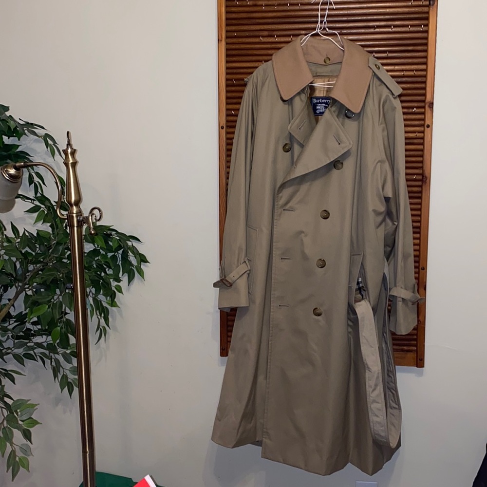 Vtg Burberrys Beige Nova Check Belted Double Breast Trench Coat W Lining…